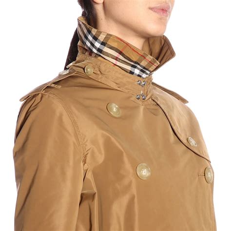 impermeabile burberry costo|Trench Burberry .